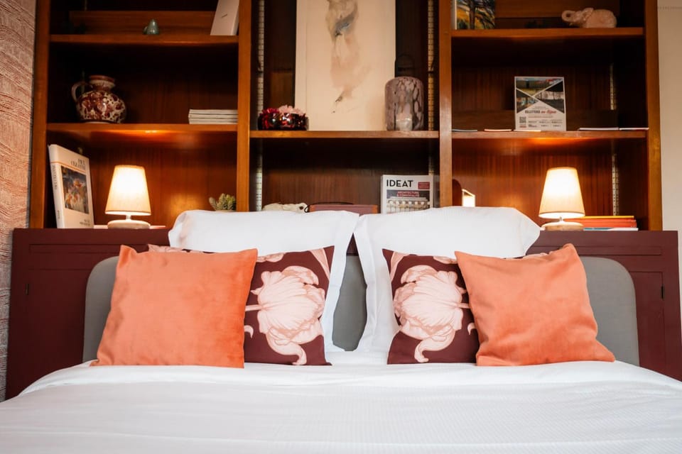 Decorative detail, Bedroom