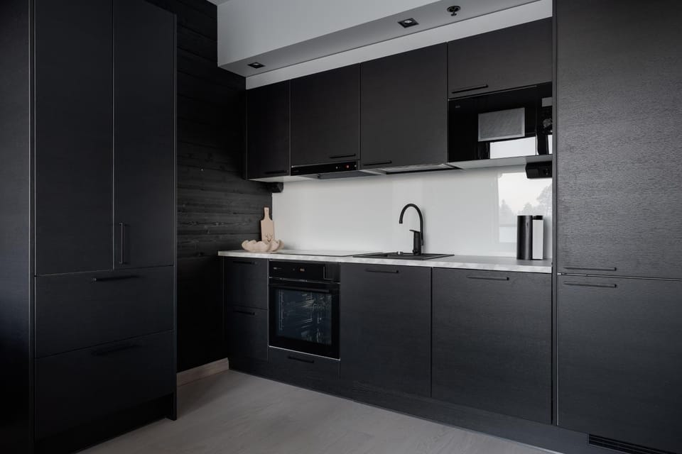 Coffee/tea facilities, dishwasher, heating, internet, microwave, oven, toaster, kitchen