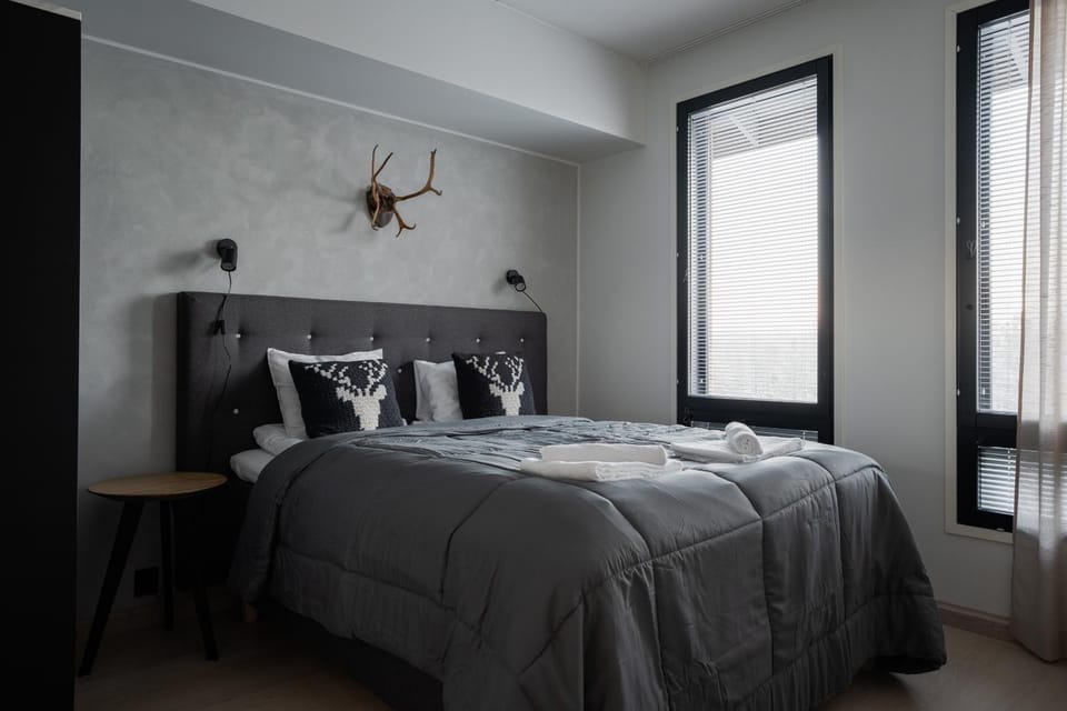 Bed, Bedroom, heating, internet, towels, wardrobe