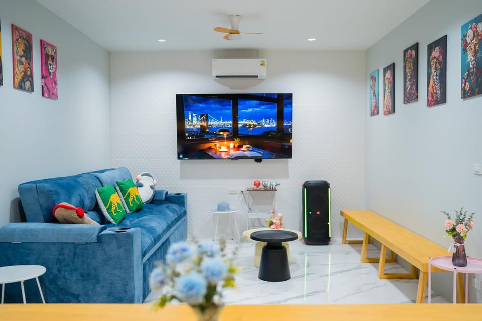Seating area