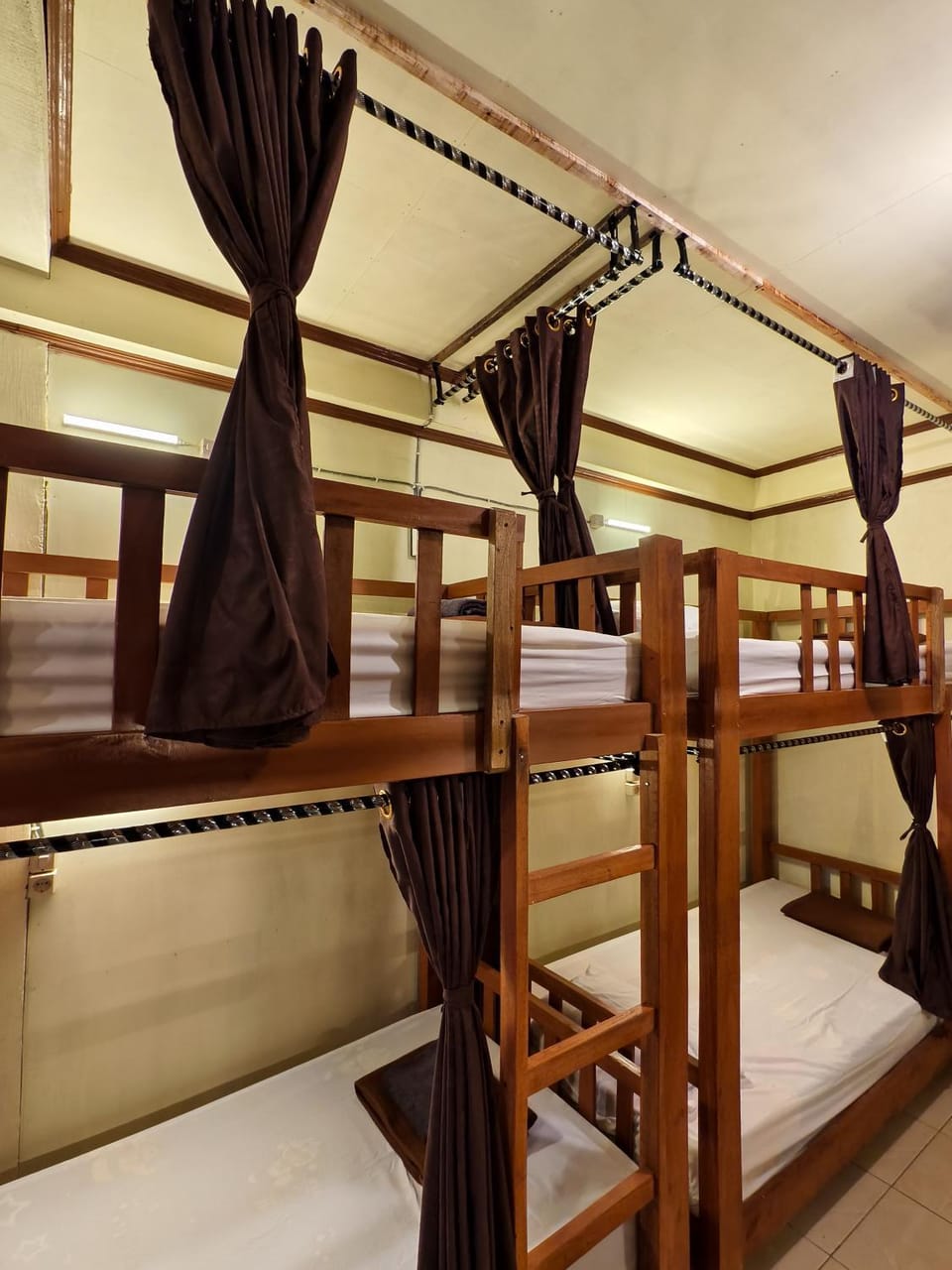 bunk bed