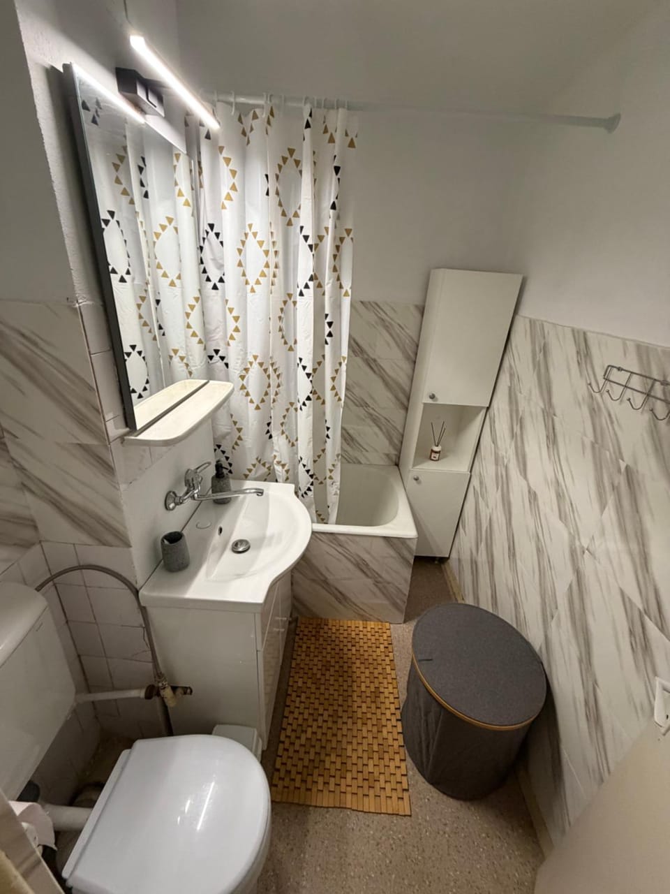 Apartament Central Atin - 3 camere Apartment in Craiova