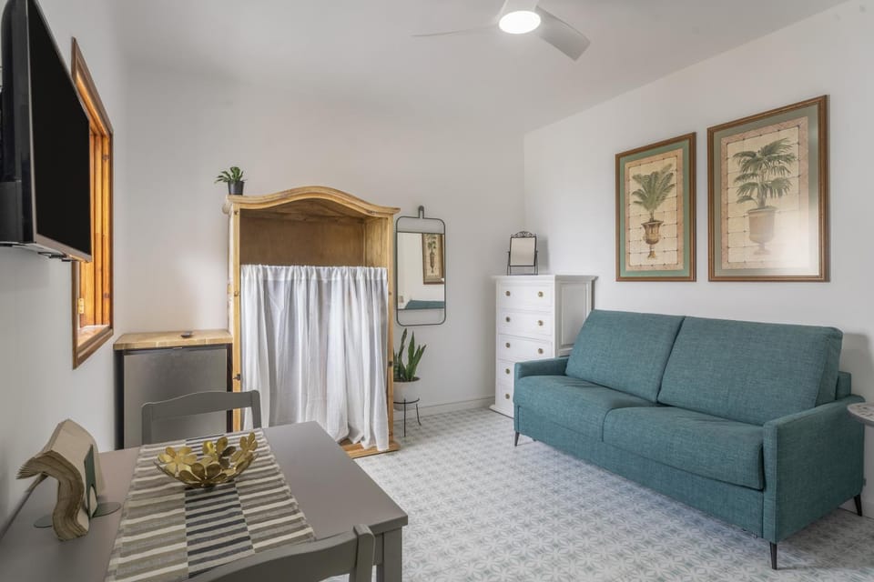 Property building, Living room