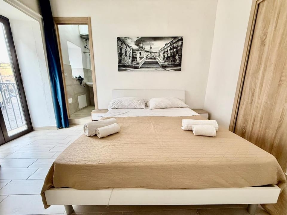 Dimora Sant'Agostino 2 Apartment in Palermo