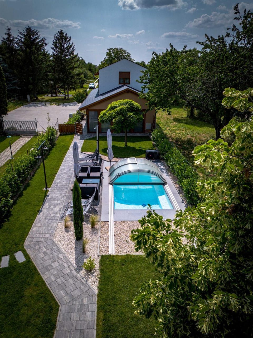 Harcsás Fenyves 2 House in Hungary