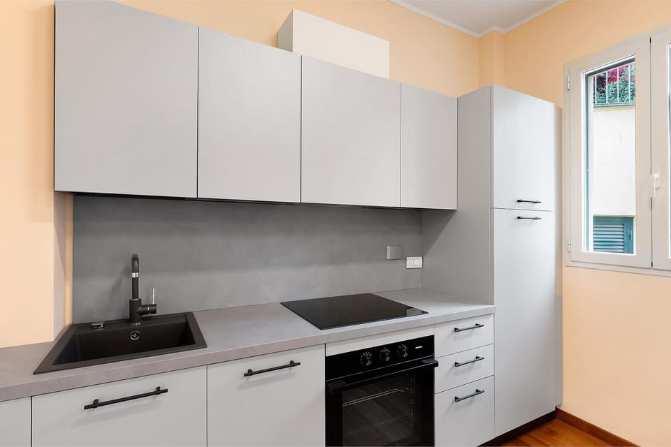 Kitchen or kitchenette, Living room