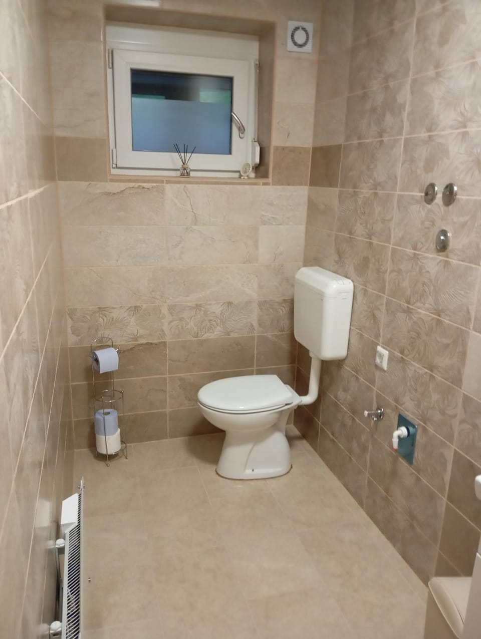 Toilet, Bathroom