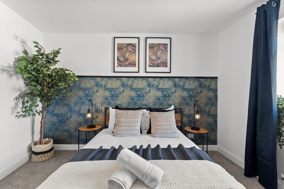 Spacious Bristol Apartment - Parking & WIFI Apartment in Bristol