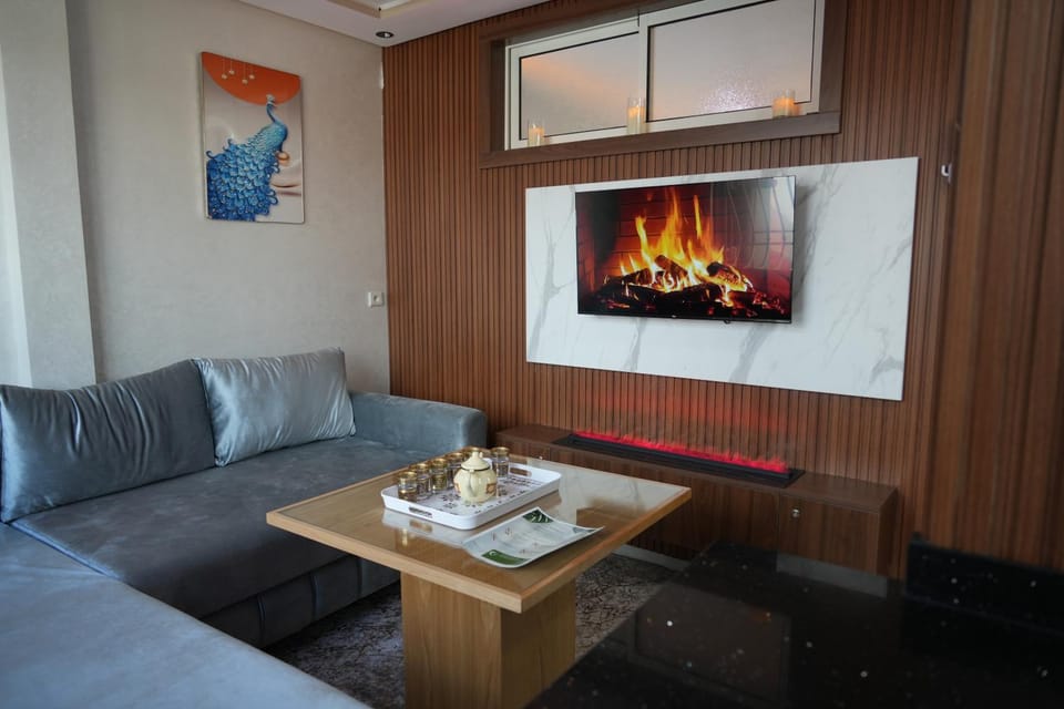 TV and multimedia, Seating area