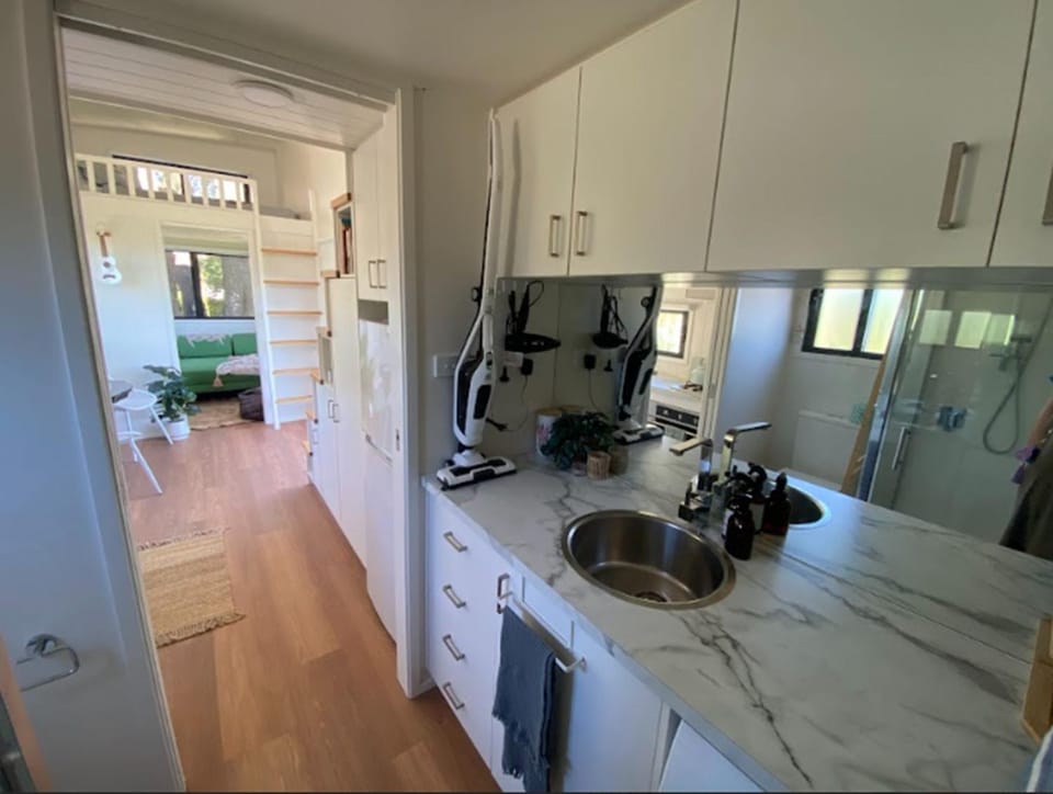 Cudgeree Tiny Stay House in Wollongong