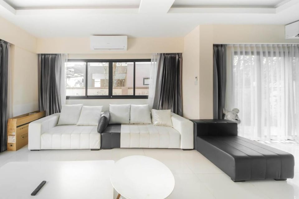 威尼斯 The Lake 4-bedroom pool villa Villa in Pattaya City