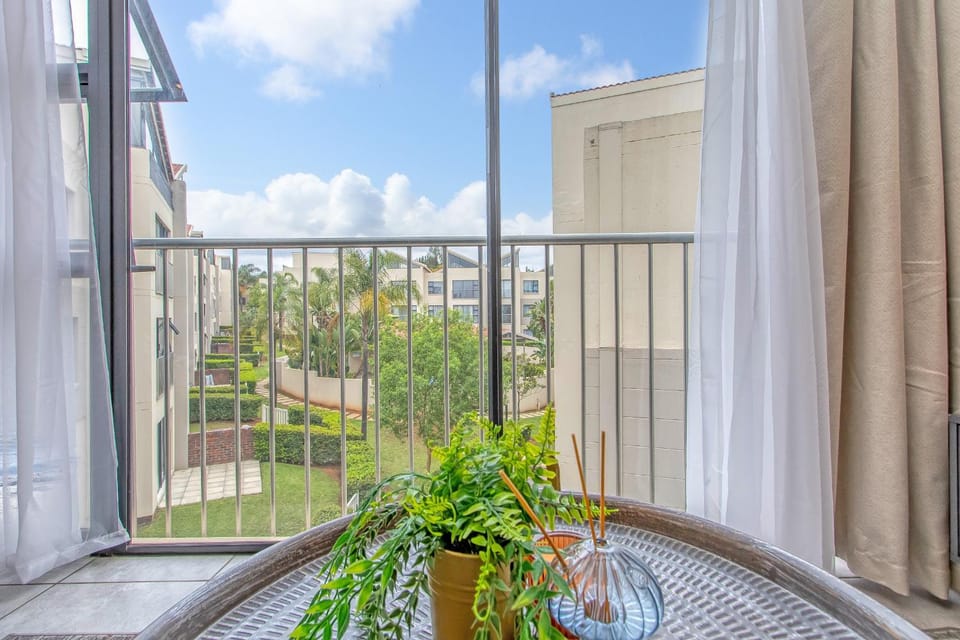 Day, View (from property/room), Garden view