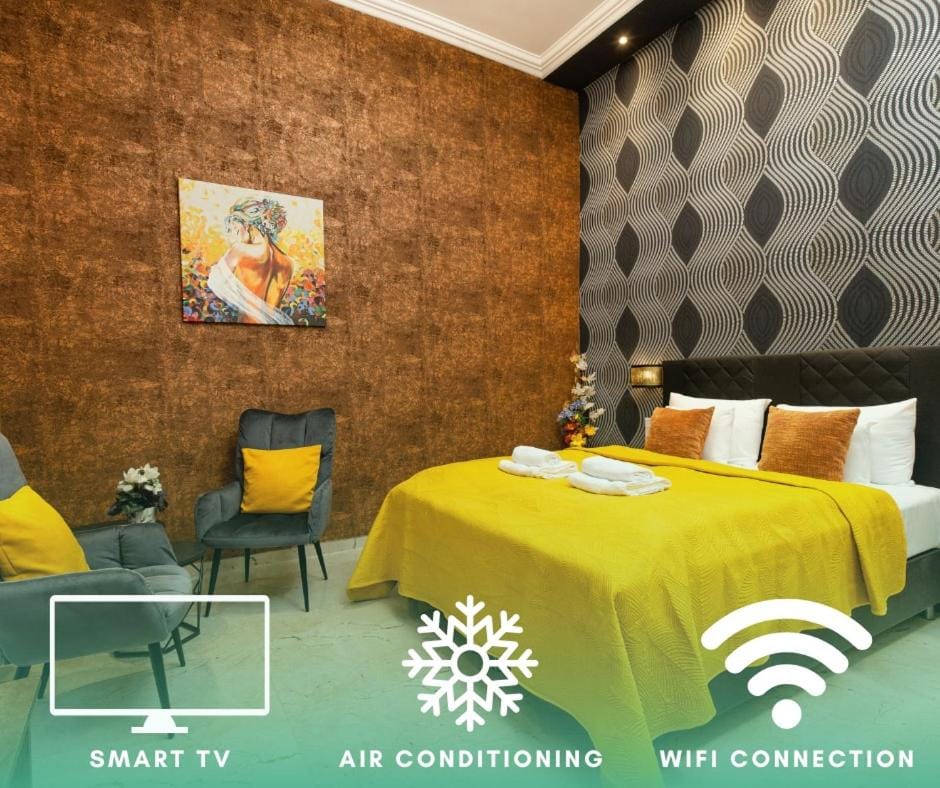 Magic Brilliant - District 7 Nights for 2 by NW Apartment in Budapest