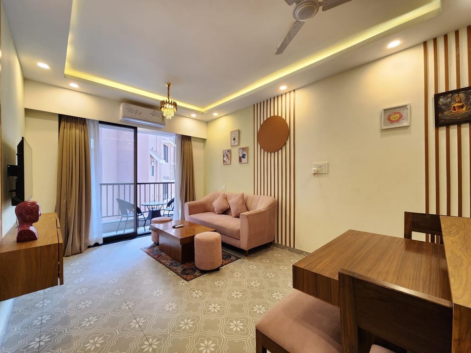TV and multimedia, Living room, Seating area, air conditioner