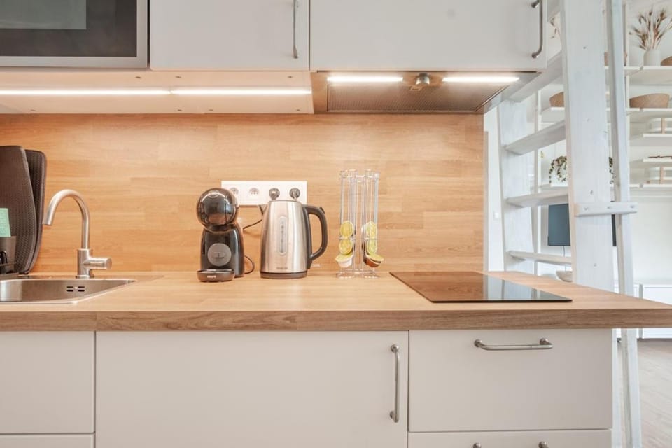 Coffee/tea facilities, Kitchen or kitchenette