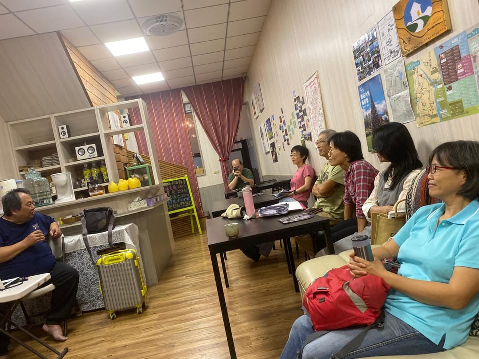TV and multimedia, group of guests