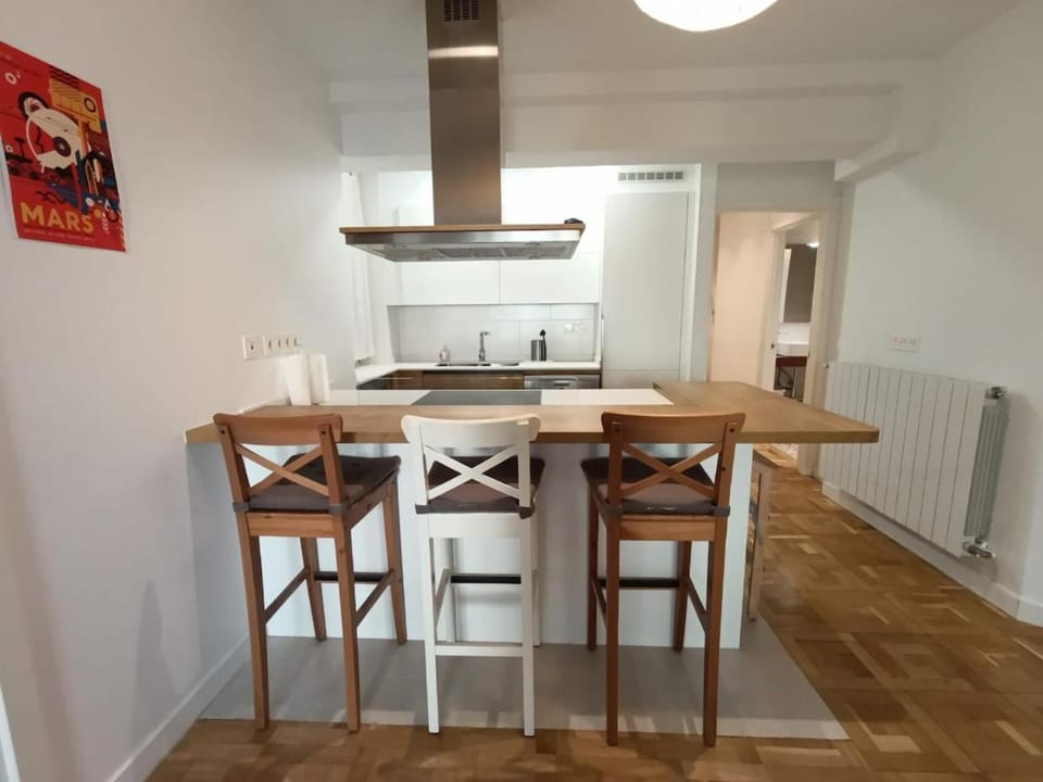 AMARA CONFORT San Sebastián -Garaje- Apartment in San Sebastian
