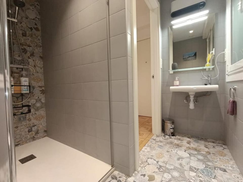 AMARA CONFORT San Sebastián -Garaje- Apartment in San Sebastian