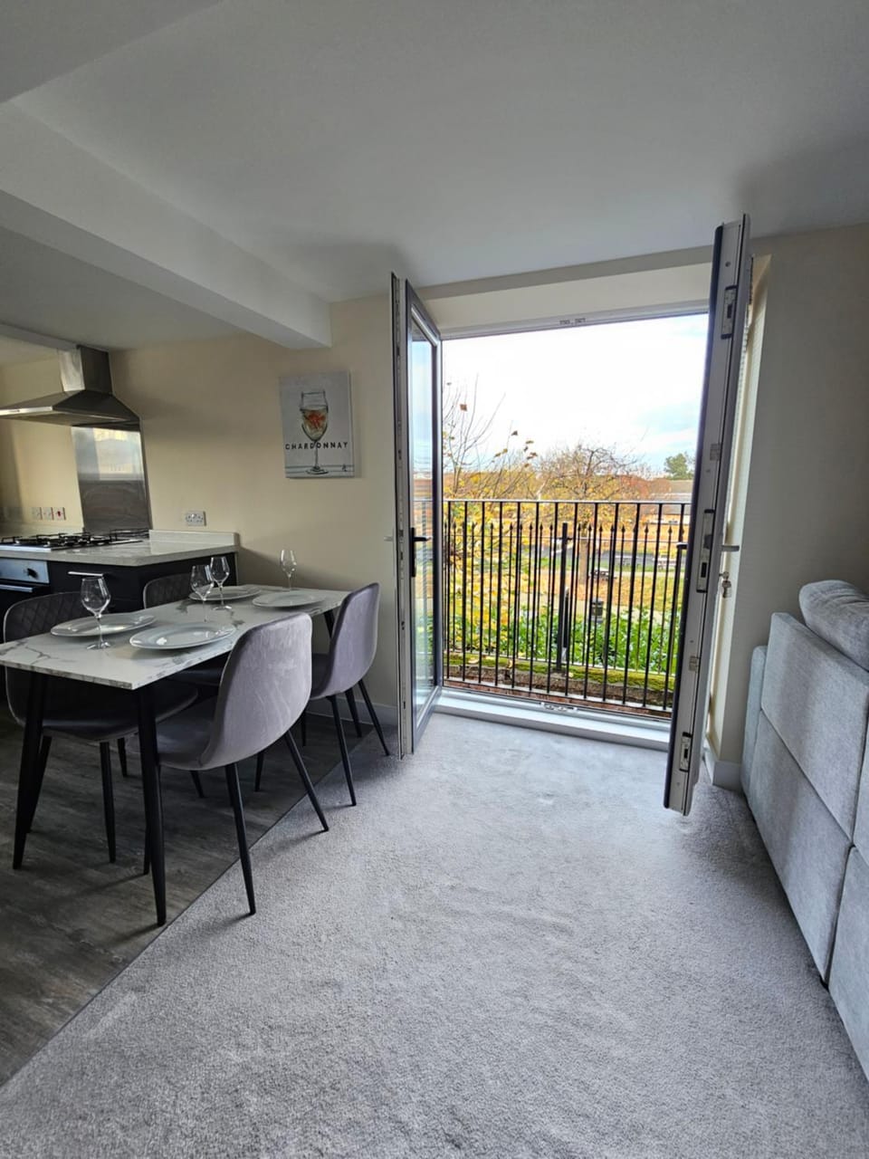 Pancinos Guest House Newmarket High Street Apartment in Forest Heath District