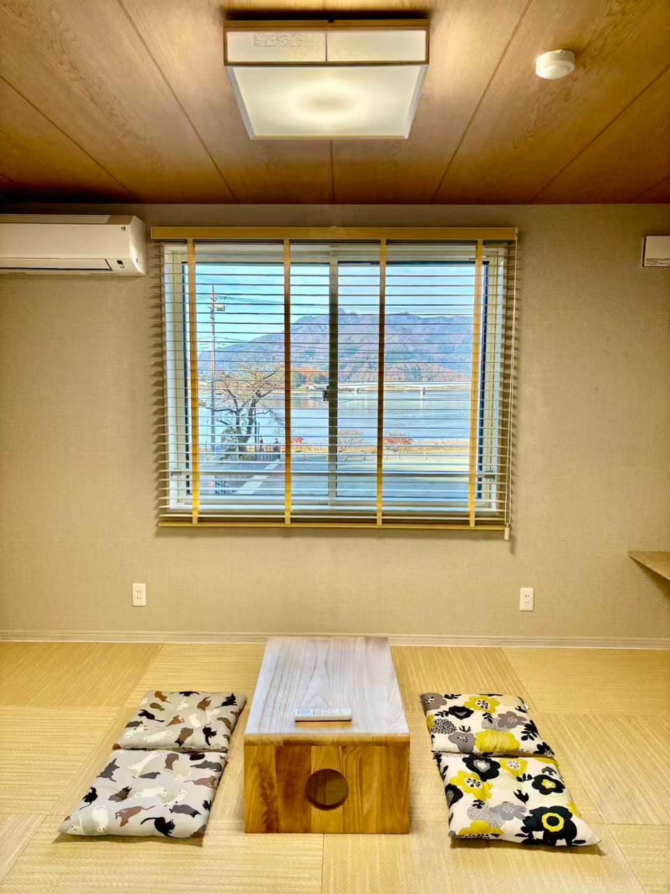 富士晴 湖畔 Villas 湖景 House in Shizuoka Prefecture