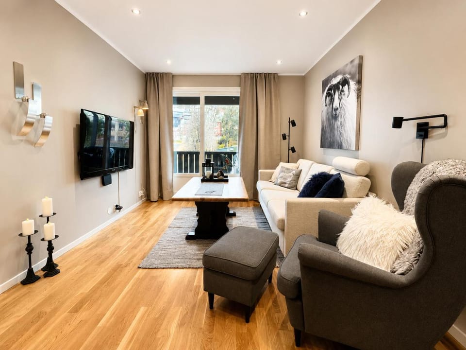 TV and multimedia, Balcony/Terrace, Living room