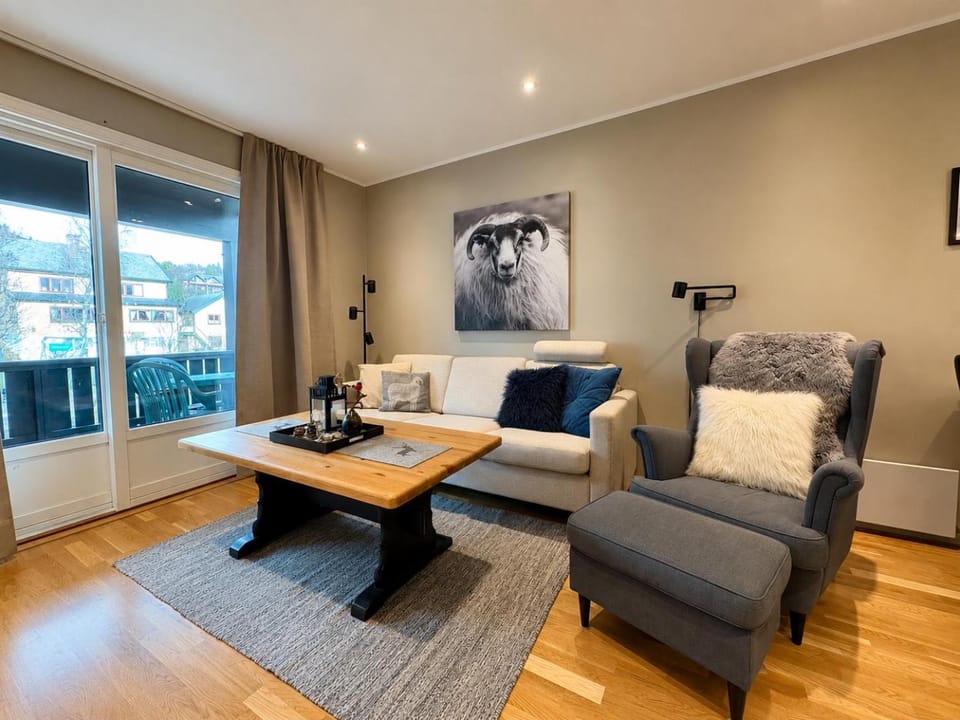 TV and multimedia, Balcony/Terrace, Living room