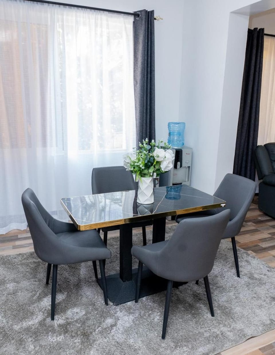 Sofitel Executive 2 bedrooms all ensuite Apartment in Kenya