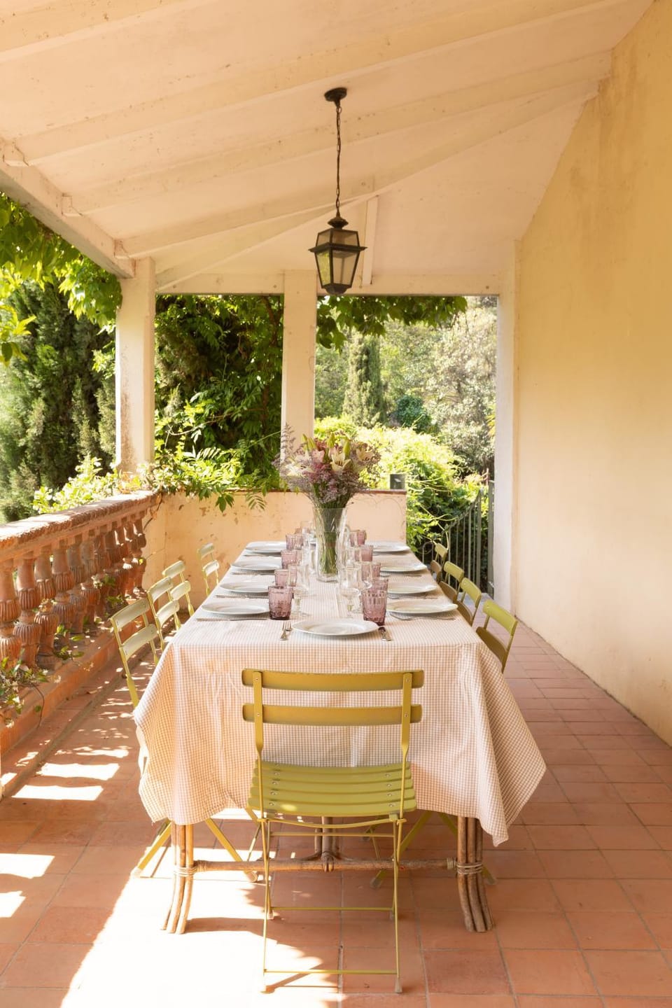 Patio, Spring, Day, Garden, Living room, Dining area, Garden view