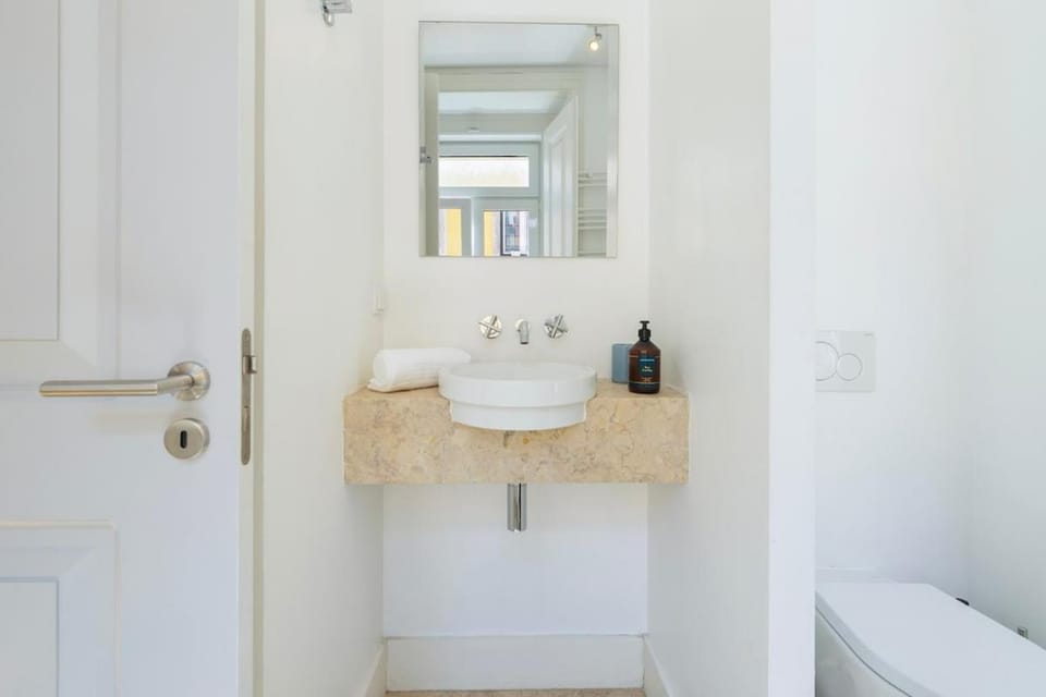 Colosseum Building - Sigma Apartment in Lisbon