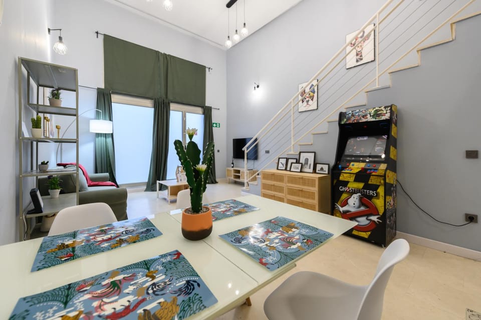 Acogedor Dúplex con Cocina Abierta y Suite Privada en Madrid LDM11034 Apartment in Madrid