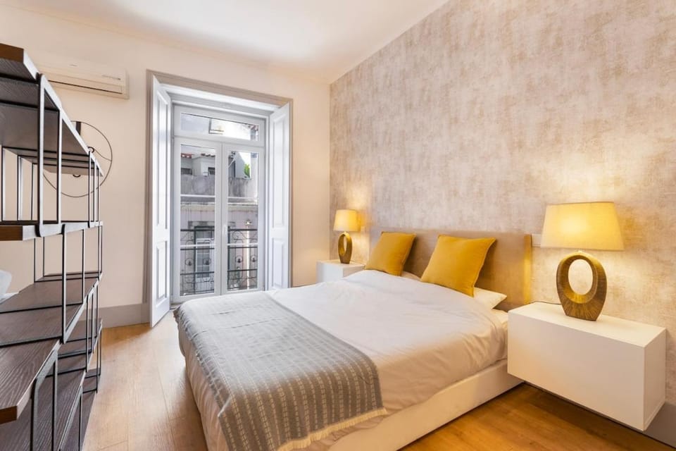 Colosseum Building - Theta Apartment in Lisbon