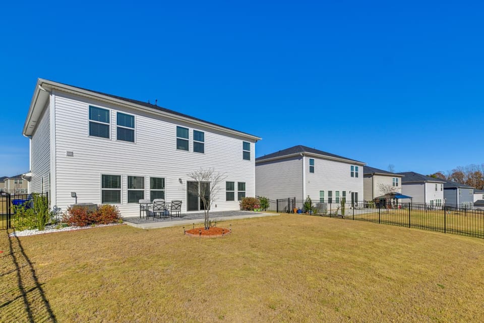 Pool Access + Patio: Quiet Home Near Lake Norman House in Mooresville