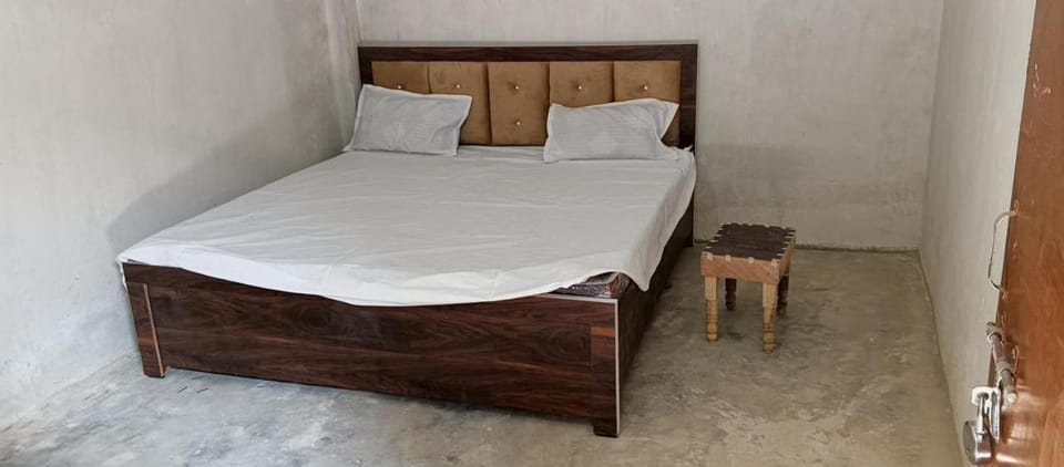 SK HOTEL & Restaurant Nature lodge in Uttar Pradesh