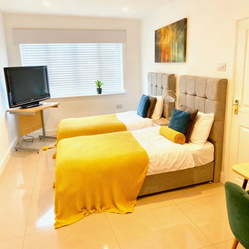 Flexistay Studio at Watford Bed and Breakfast in Watford