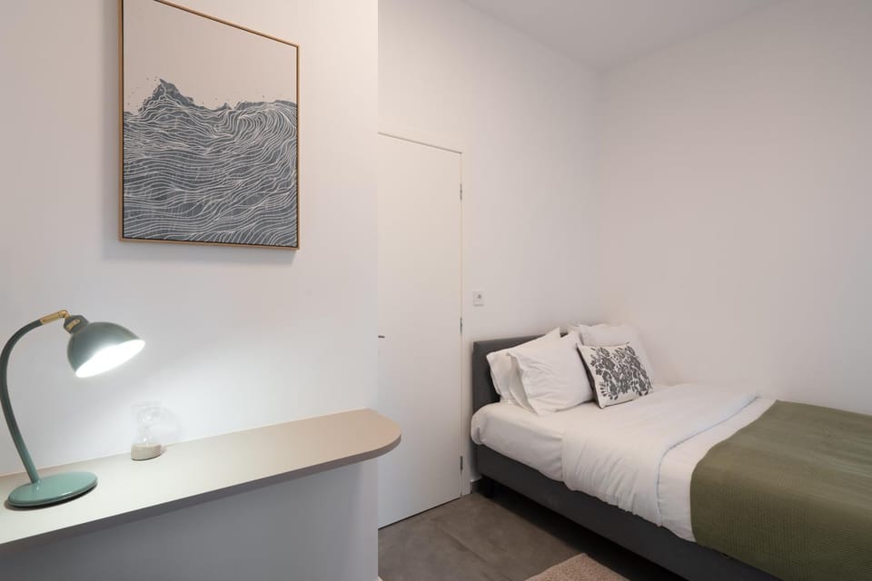 Cozy & Stylish 2BR Home Near Kallimarmaro Apartment in Athens