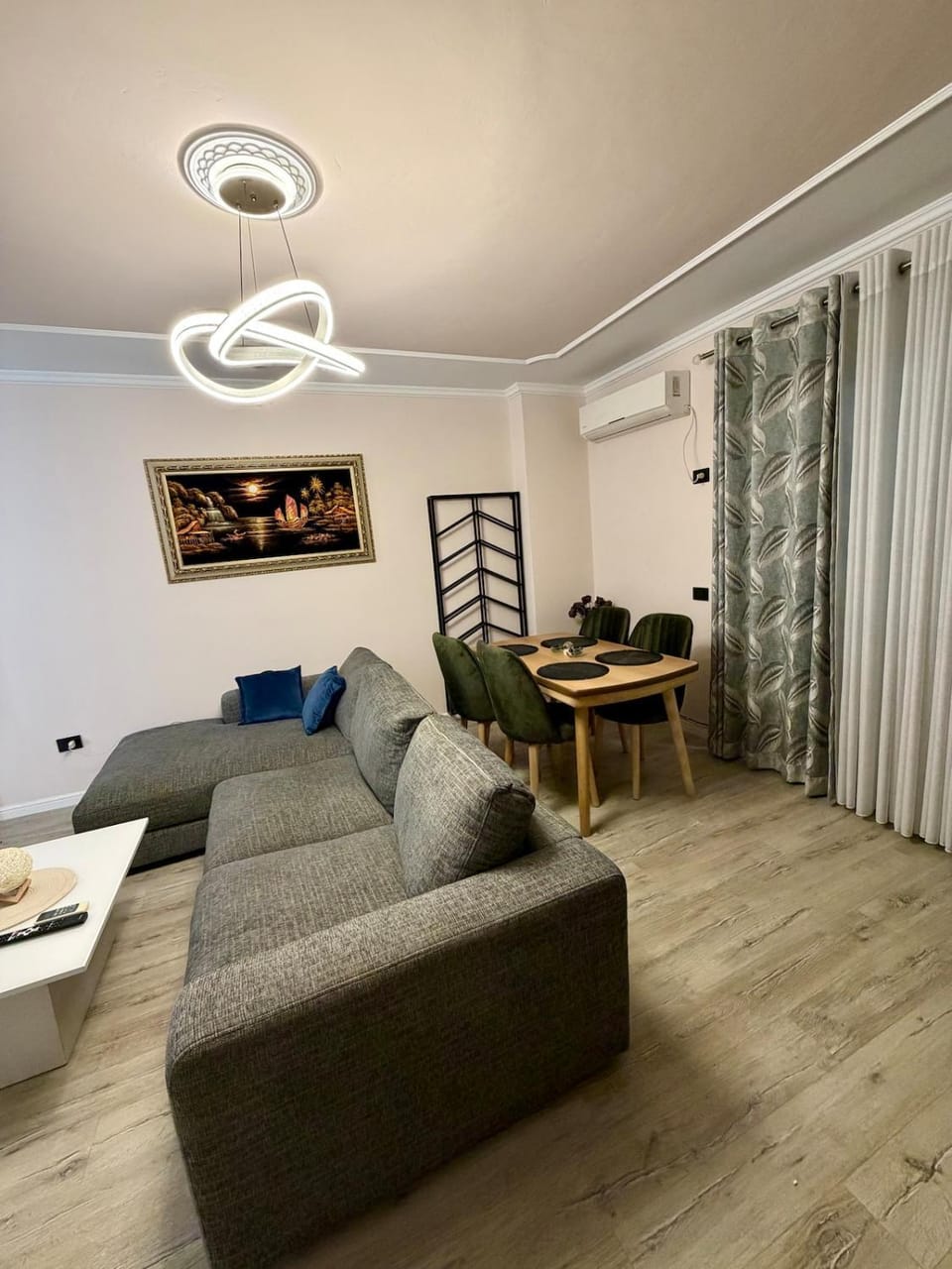 Teds Luxury Apartments 3 Apartment in Tirana