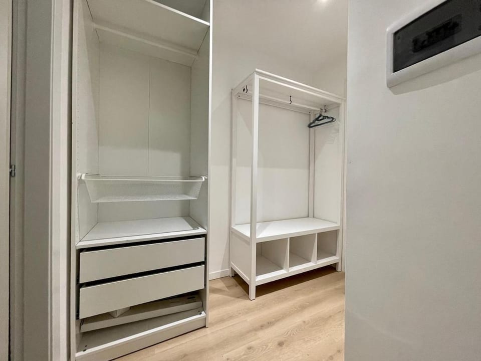 Premium Chic Studio Missori and Vetra subway W2 Apartment in Milan