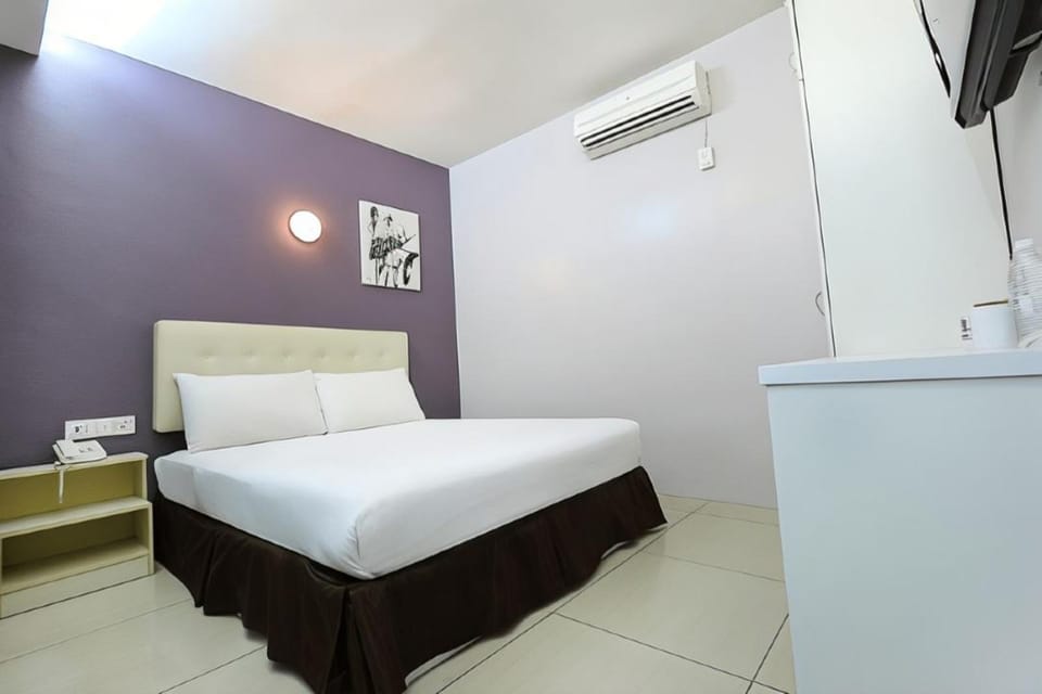 Pillows Plus - PJ KD Hotel in Petaling Jaya
