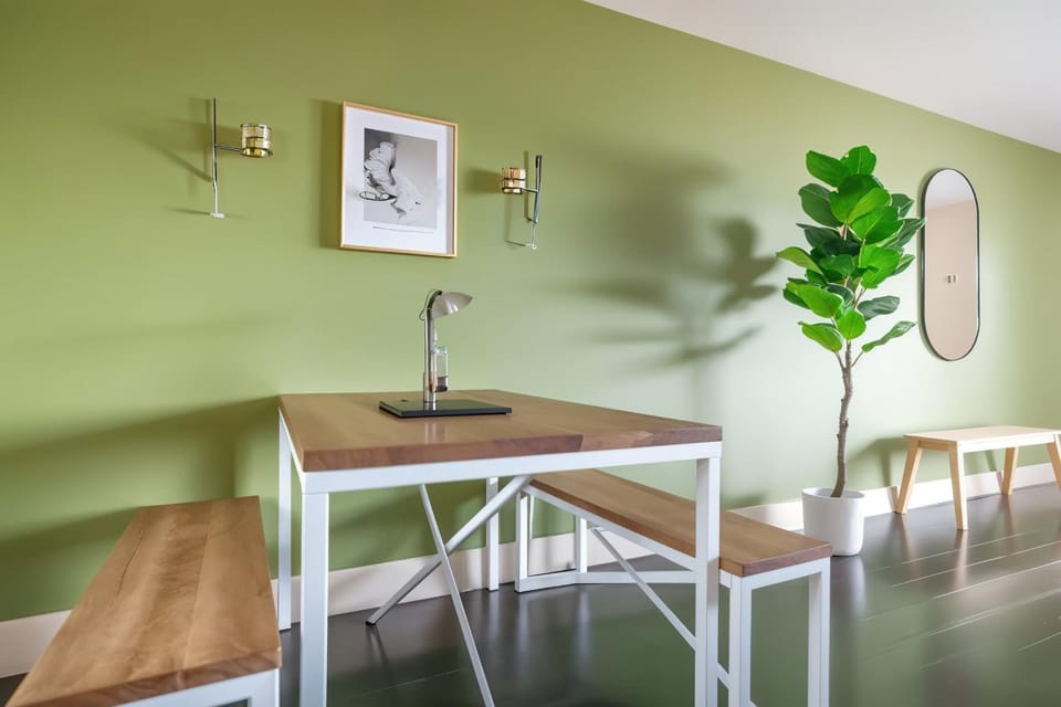 Boulevard Stays Relaxed 1BR King Suite Near Downtown Pool & Gym Access Apartment in Austin