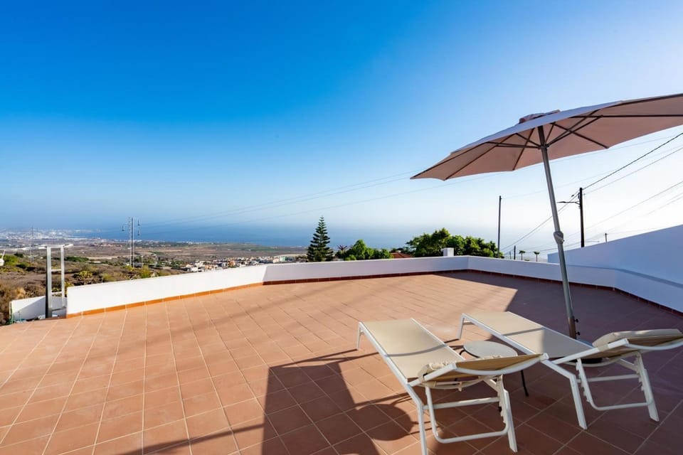 Property building, Balcony/Terrace