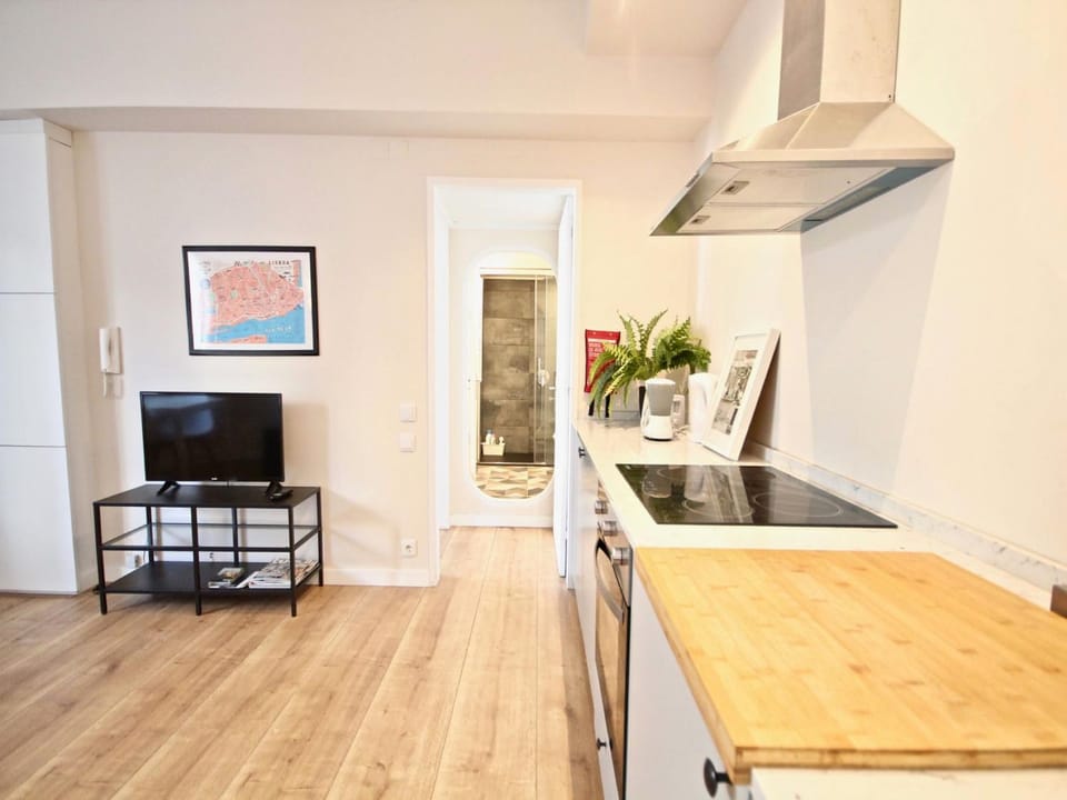 TV and multimedia, Kitchen or kitchenette