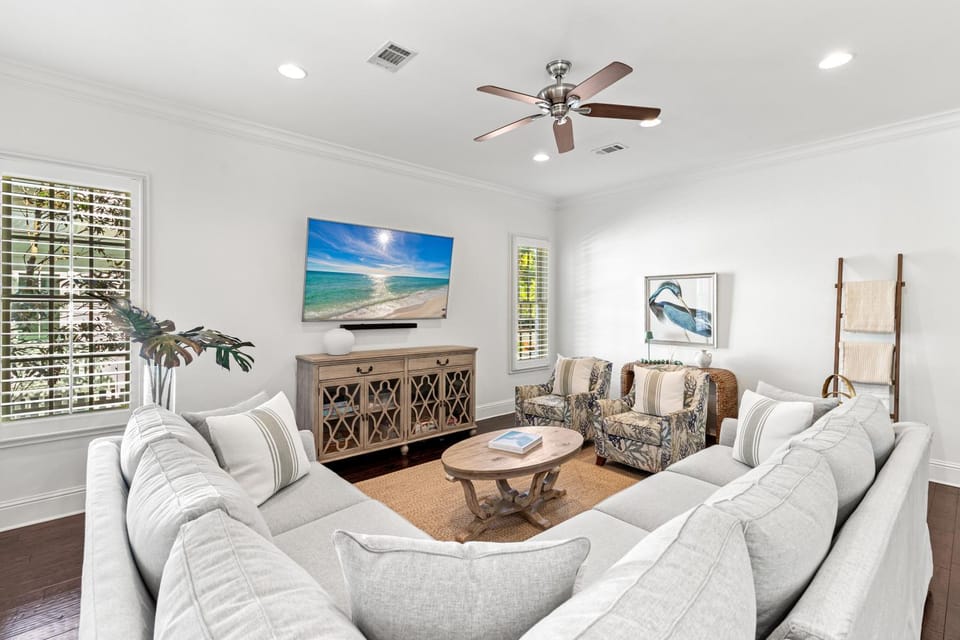 Grayt Blue Mountain House in South Walton County