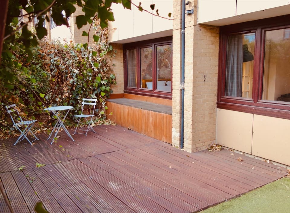 Modern Garden 1BDR Flat in Forest Hill Honor Oak Apartment in London Borough of Southwark