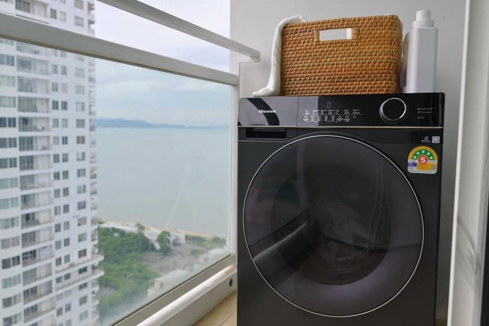 Veranda Residences - Modern 1BR Sea View Condo Na Jomtien Beach Apartment in Pattaya City