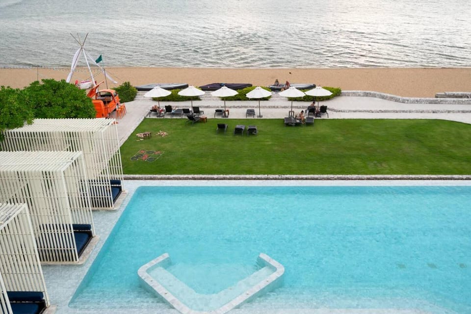 Veranda Residences - Modern 1BR Sea View Condo Na Jomtien Beach Apartment in Pattaya City