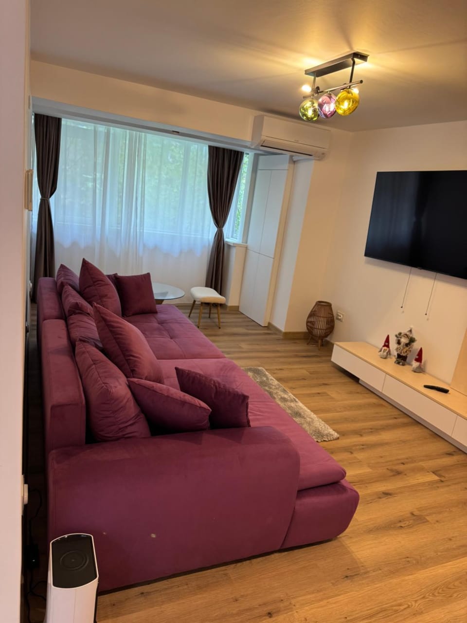 Communal lounge/ TV room, TV and multimedia, Living room, Seating area