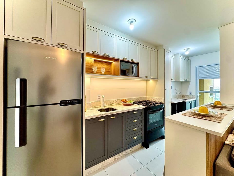Kitchen or kitchenette, oven, stove