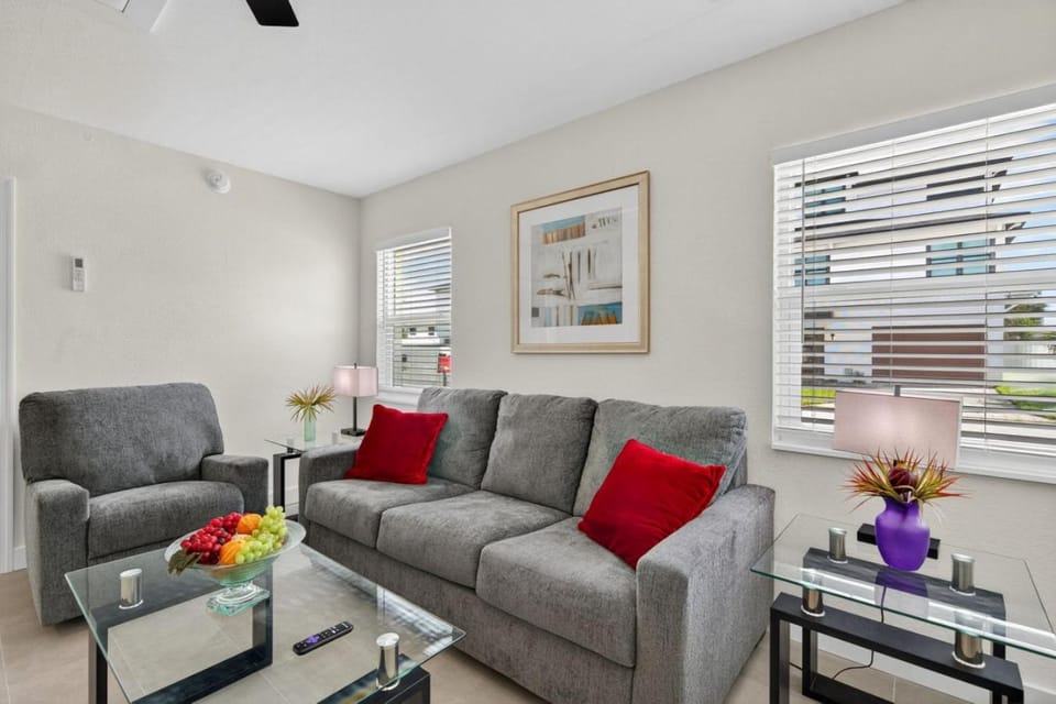 Park Shores Suites Unit 9 House in Madeira Beach