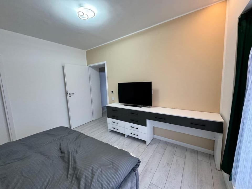 Vila Novara M21 Villa in Craiova