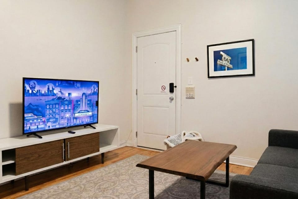 Flexhome Wicker Park - Stylish 2BR - Sleeps 6 Apartment in Chicago